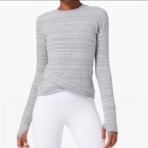 Lululemon Athletica Close to Crossing Womens 4 Purple Long Sleeve Top Shirt Rulu